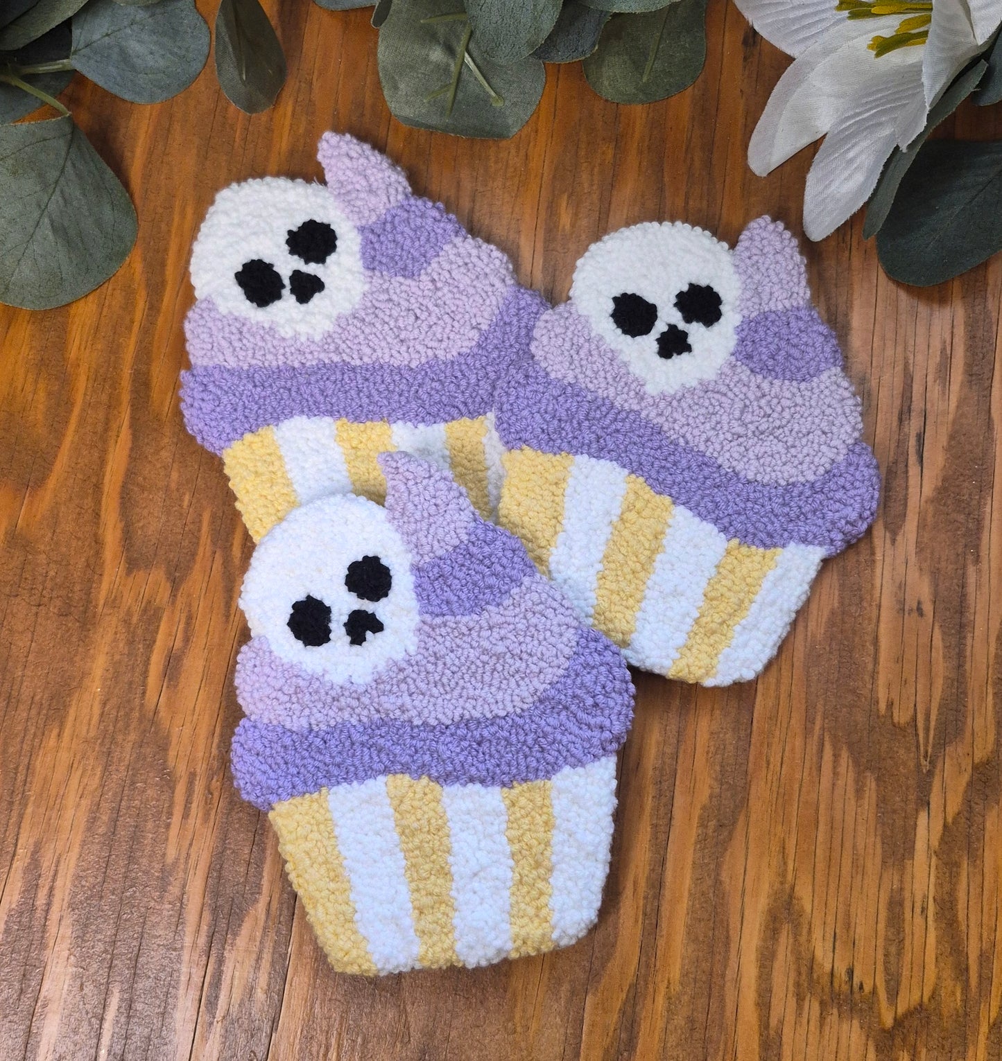 Cupcake Skull Mug Rug